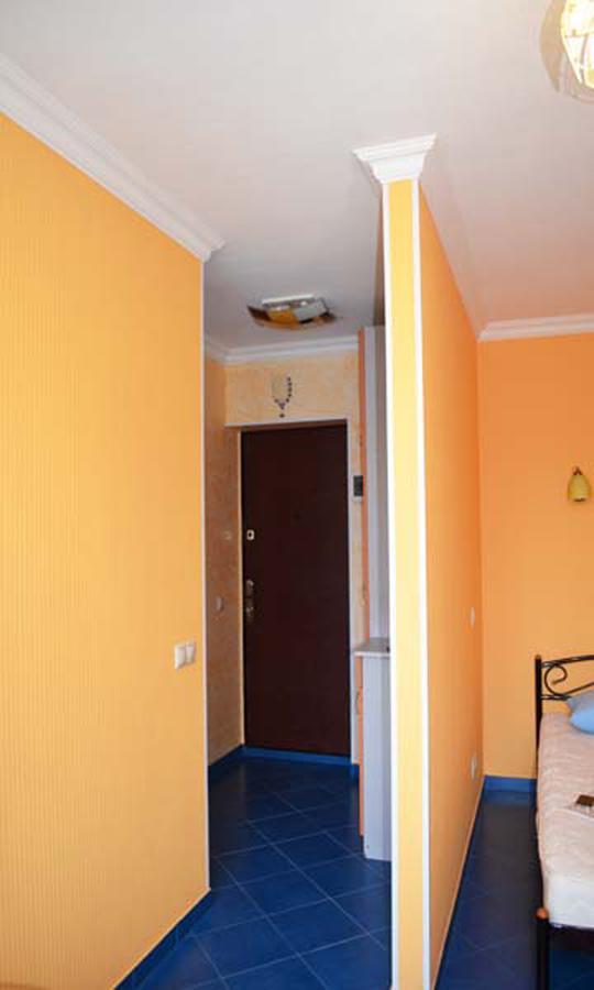 Apartment Laboratorniy Per. 26 Kyiv Exterior photo